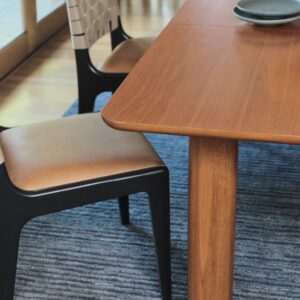 Chiba Meja Makan Kayu Jati Minimalis Kaki Chiba Meja Makan Kayu Jati Minimalis Kaki